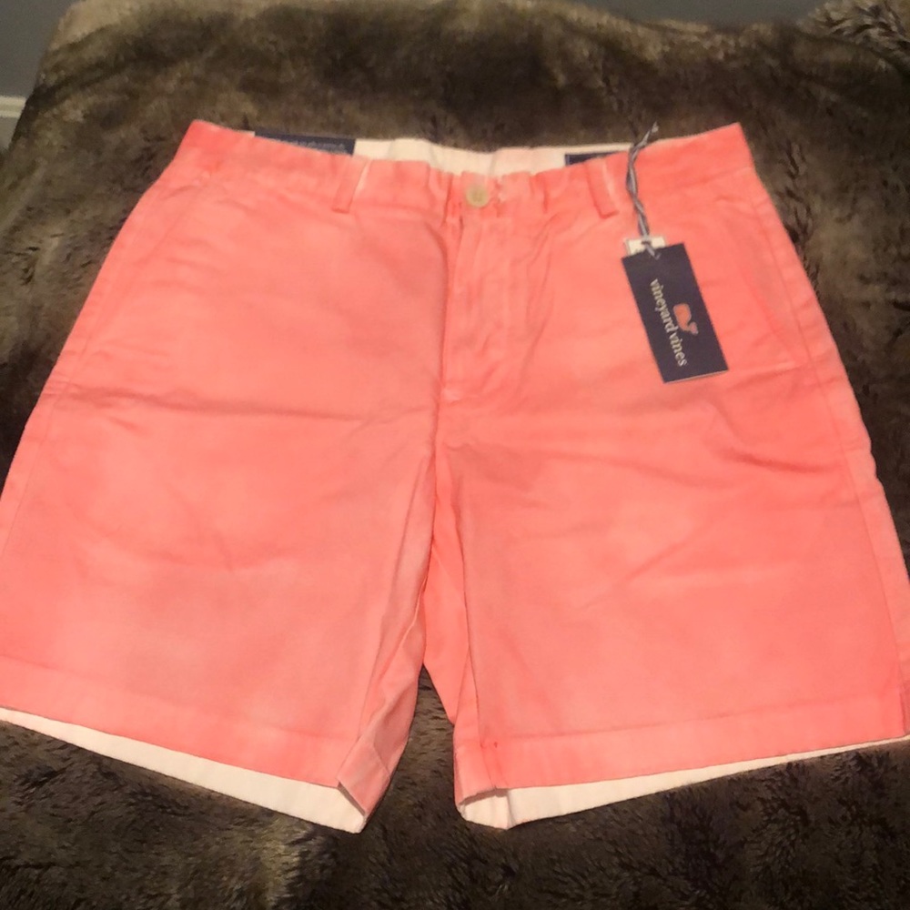 NWT Vineyard Vines Breaker shorts.  Size 32